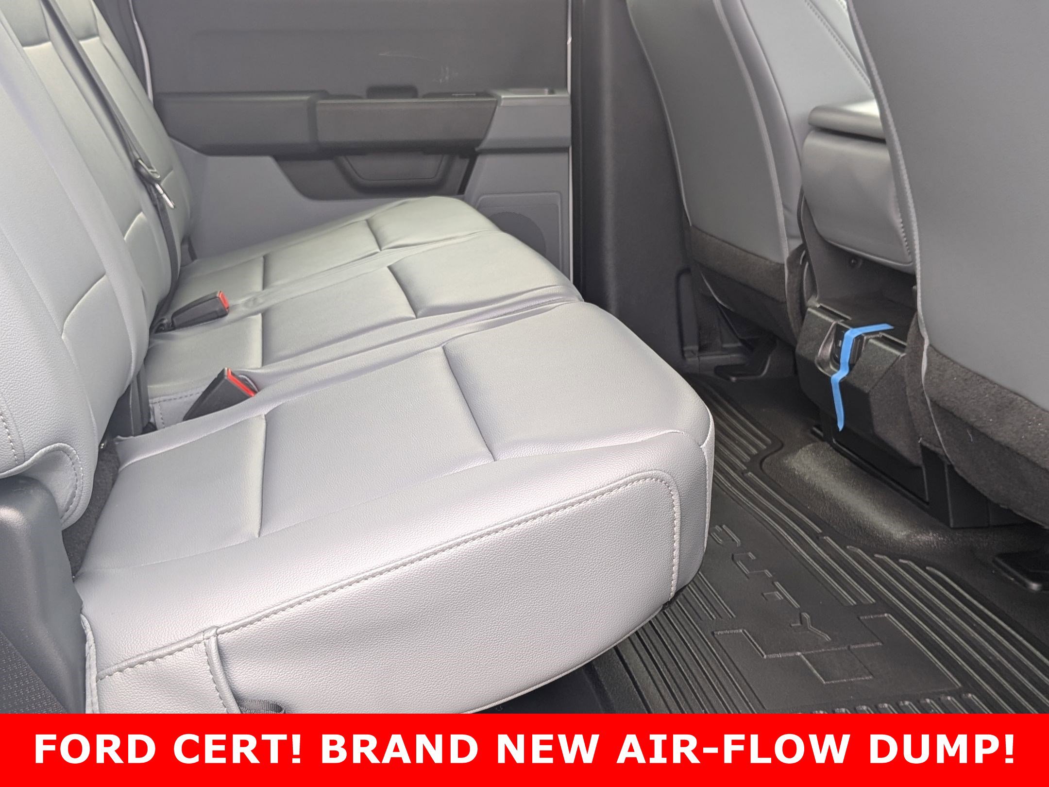 2025 FORD F-450 - Image 25