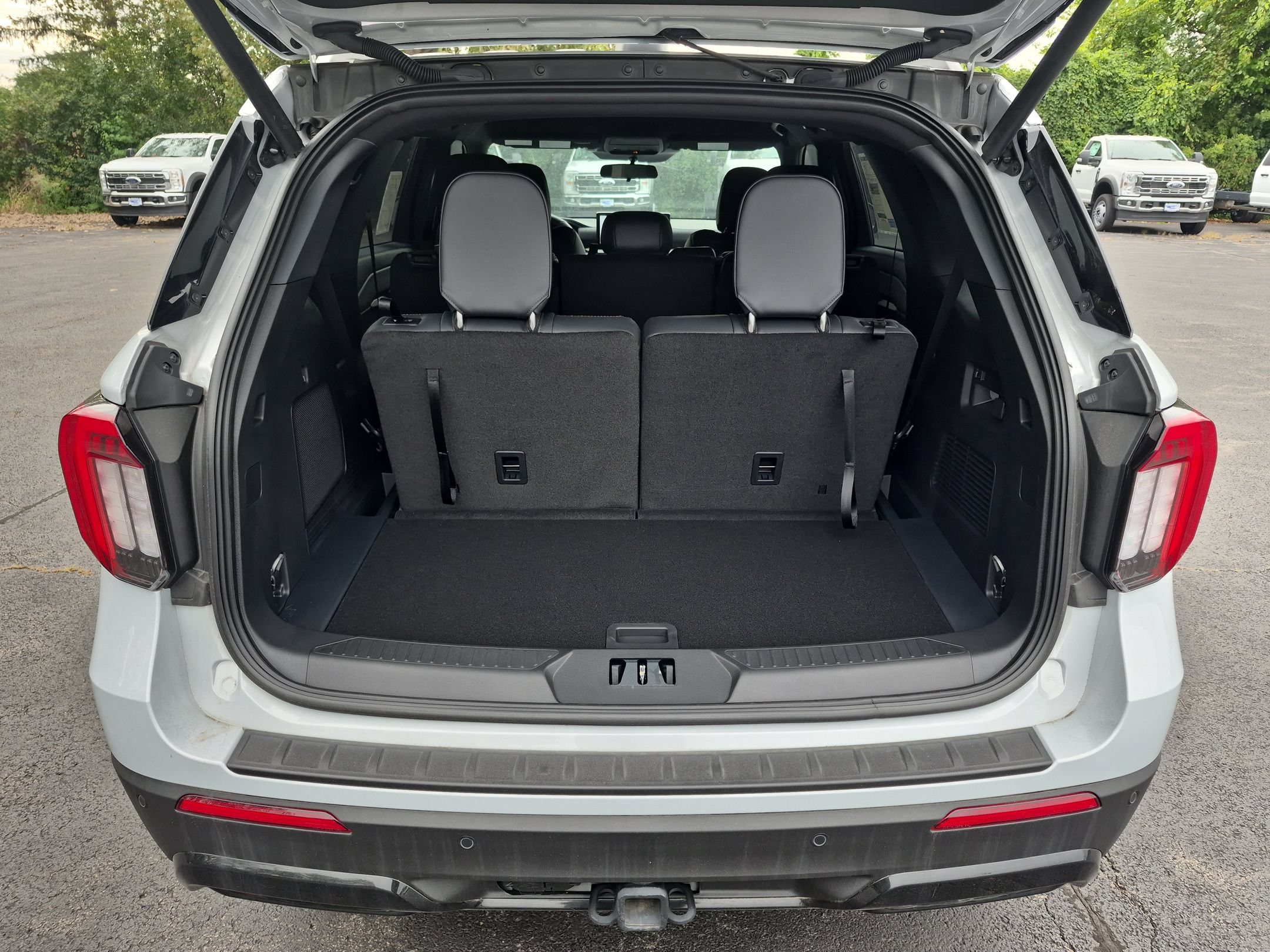 2026 Ford Explorer ST-Line - Photo 27