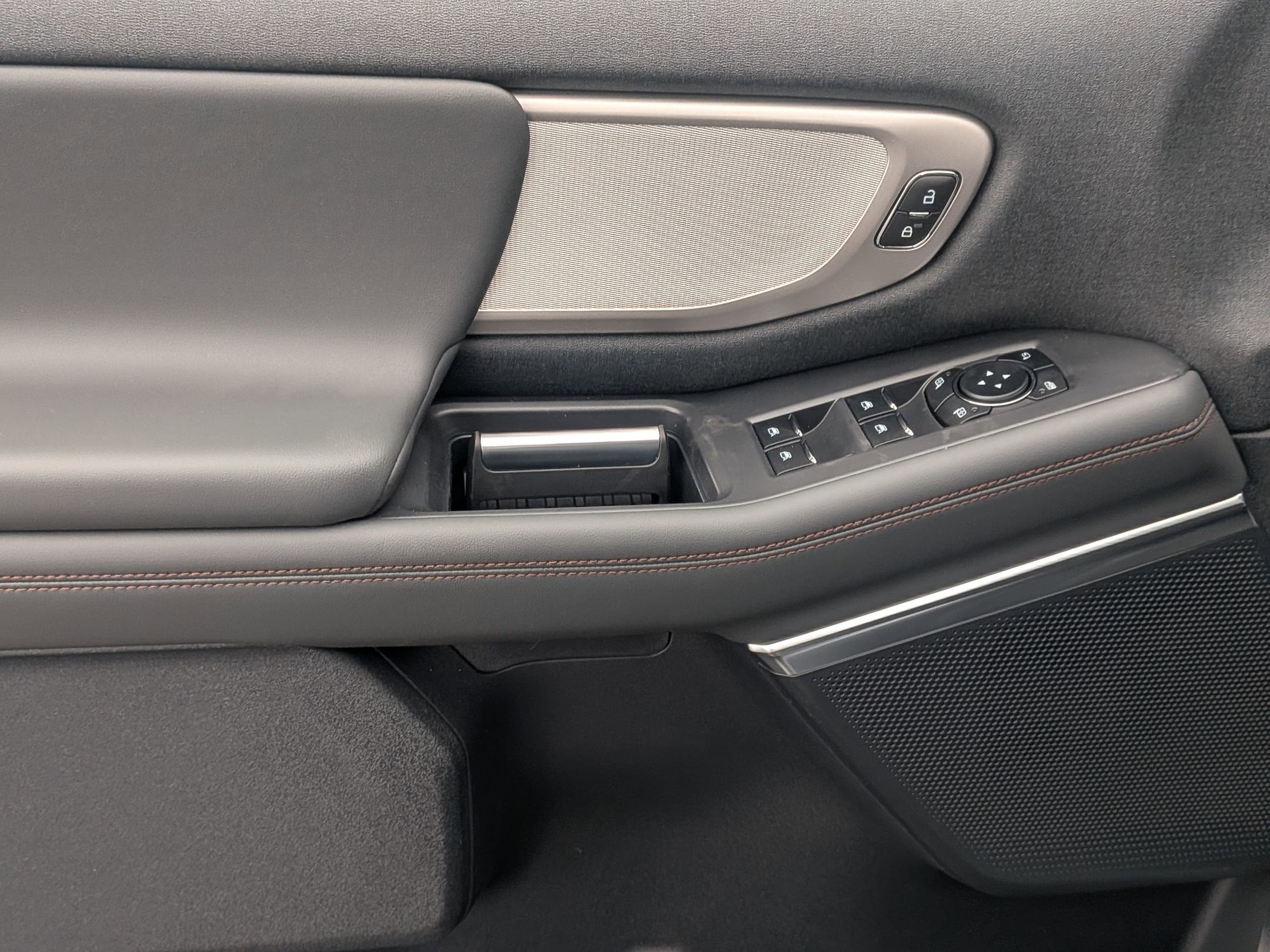 2025 FORD EXPEDITION MAX - Image 13