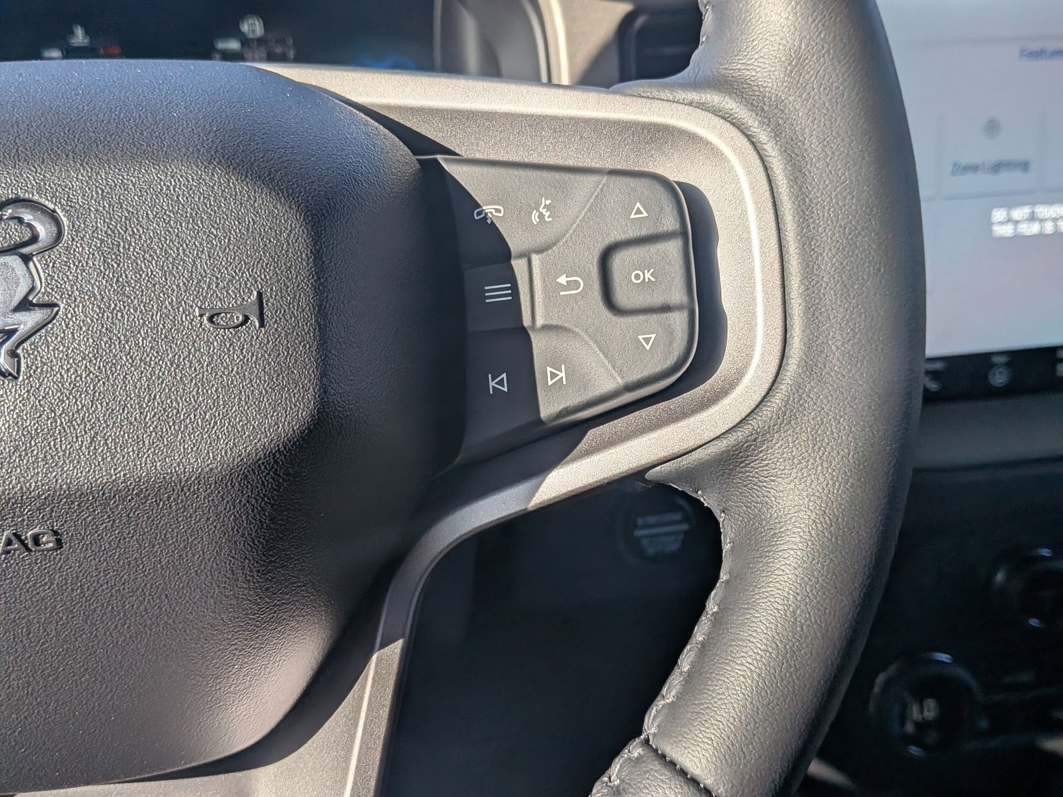 2025 FORD BRONCO - Image 15