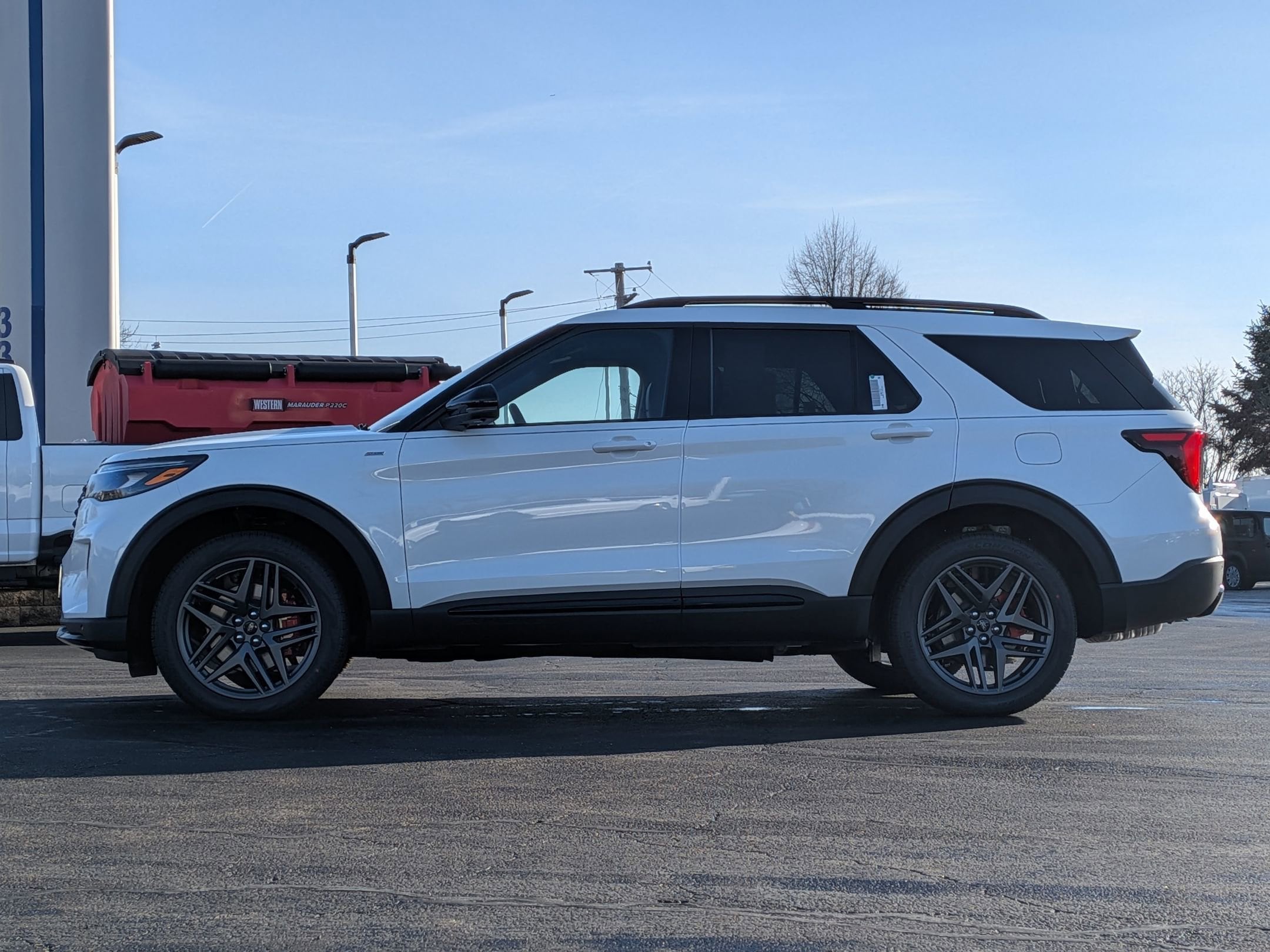 2026 FORD EXPLORER - Image 8