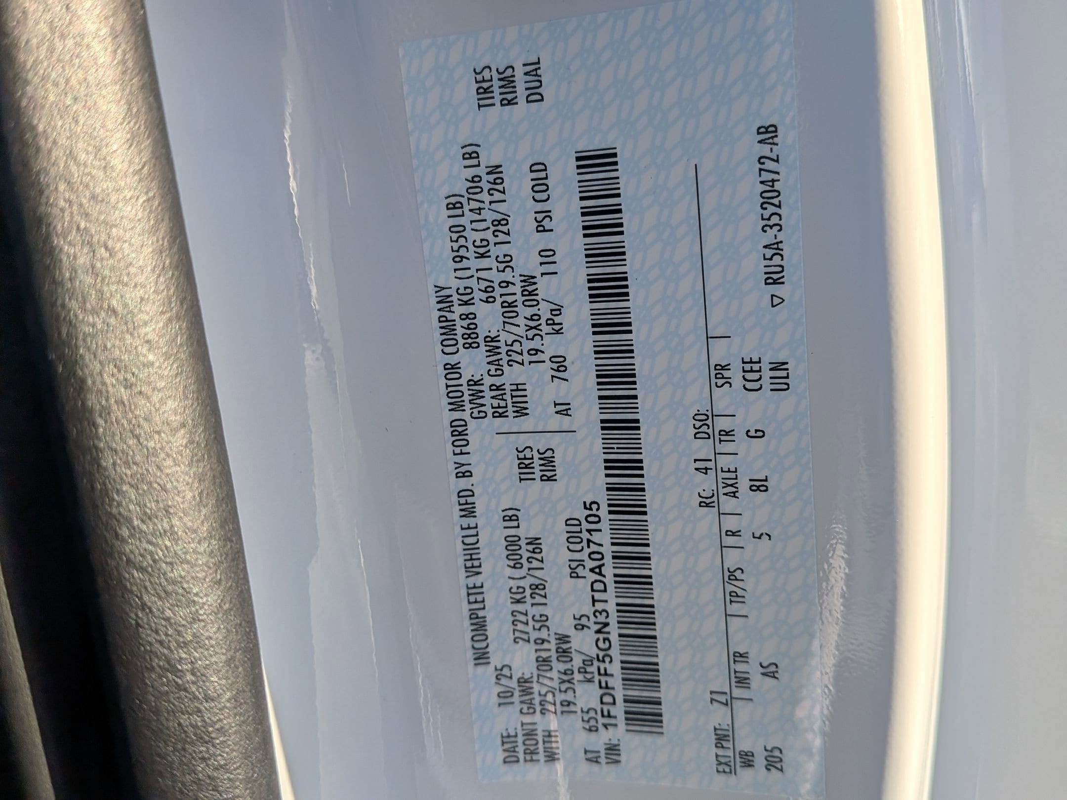 2026 FORD F-550 - Image 23