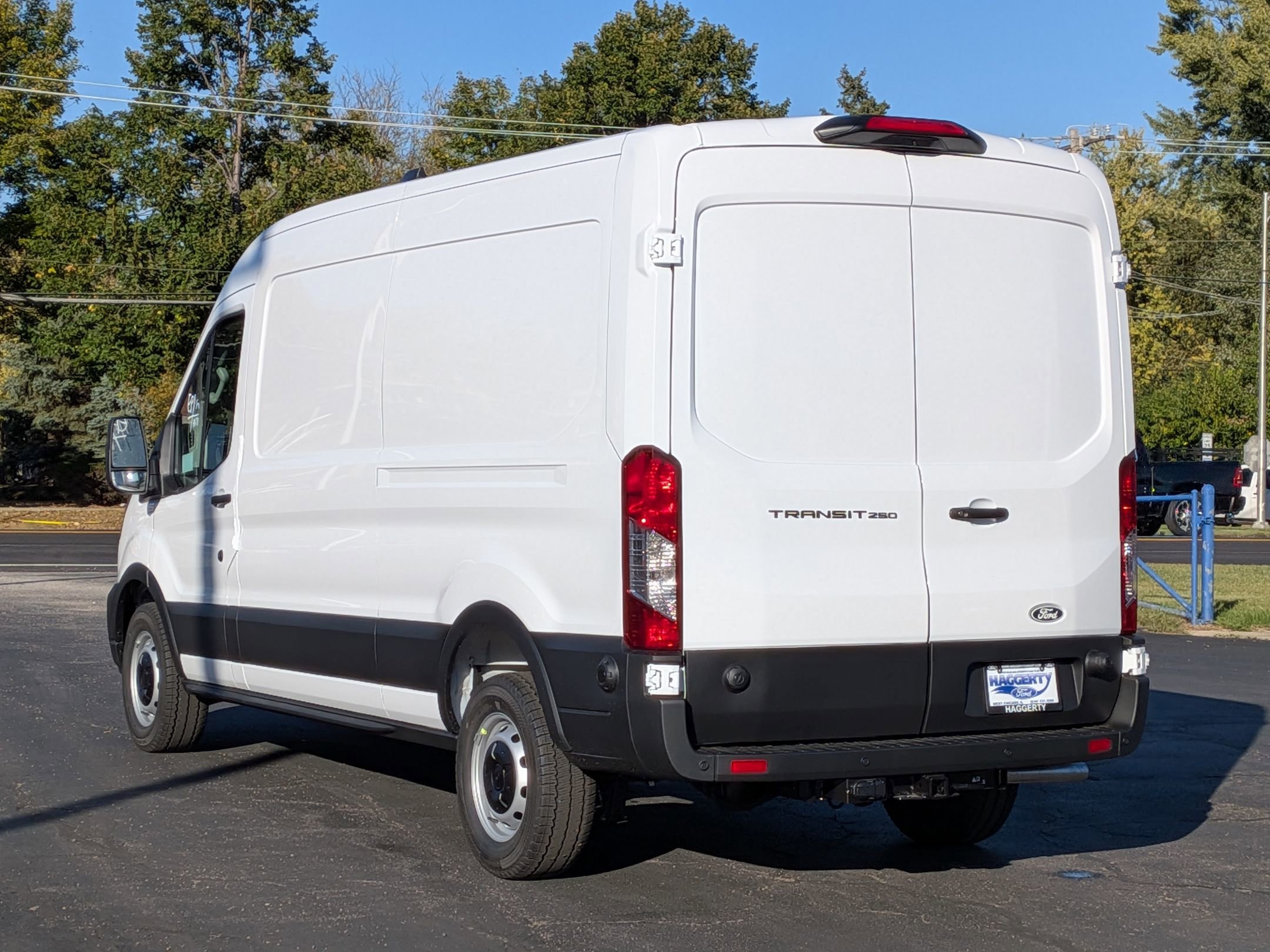 2026 FORD TRANSIT - Image 7