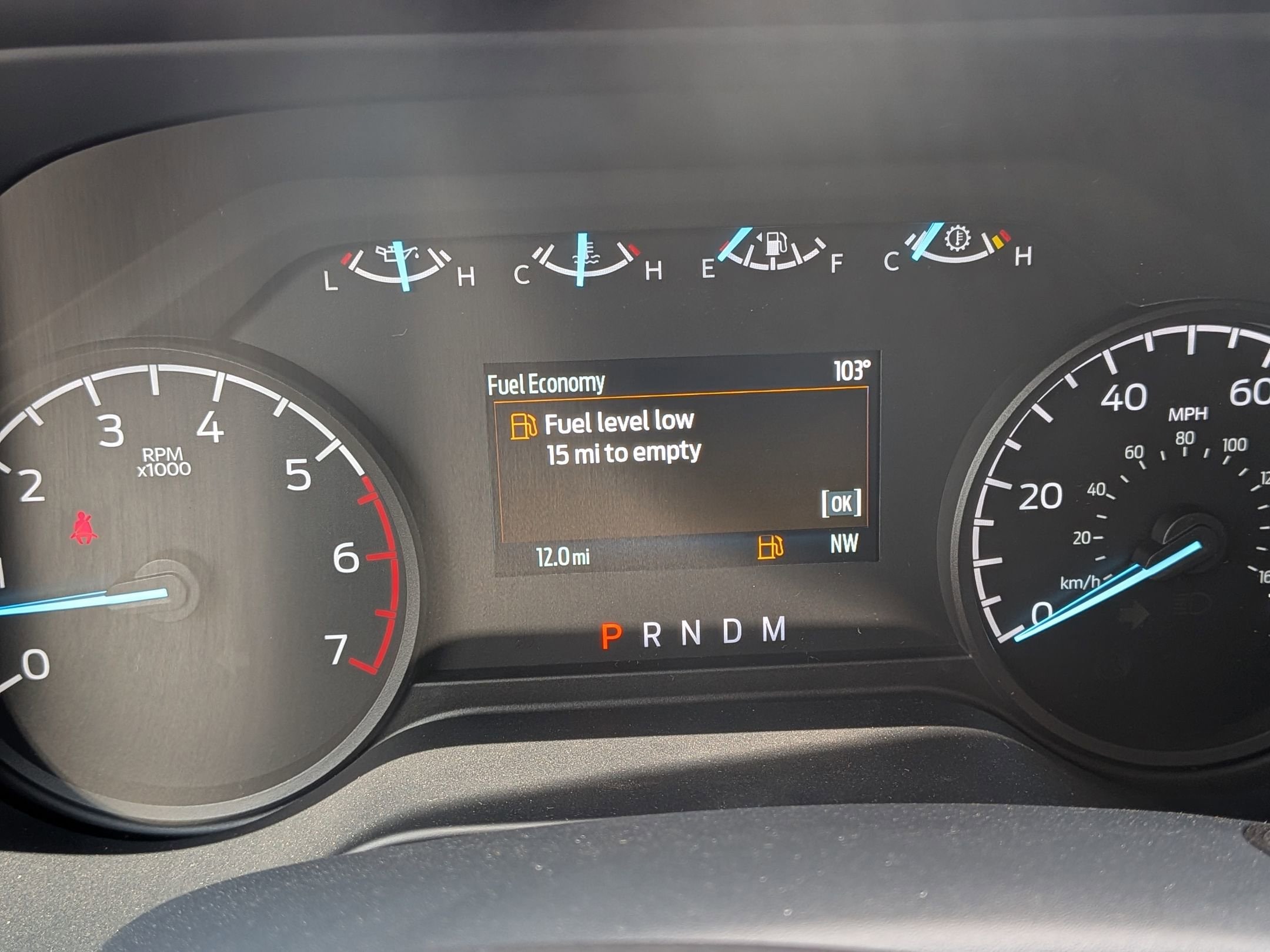 2025 FORD F-250 - Image 15