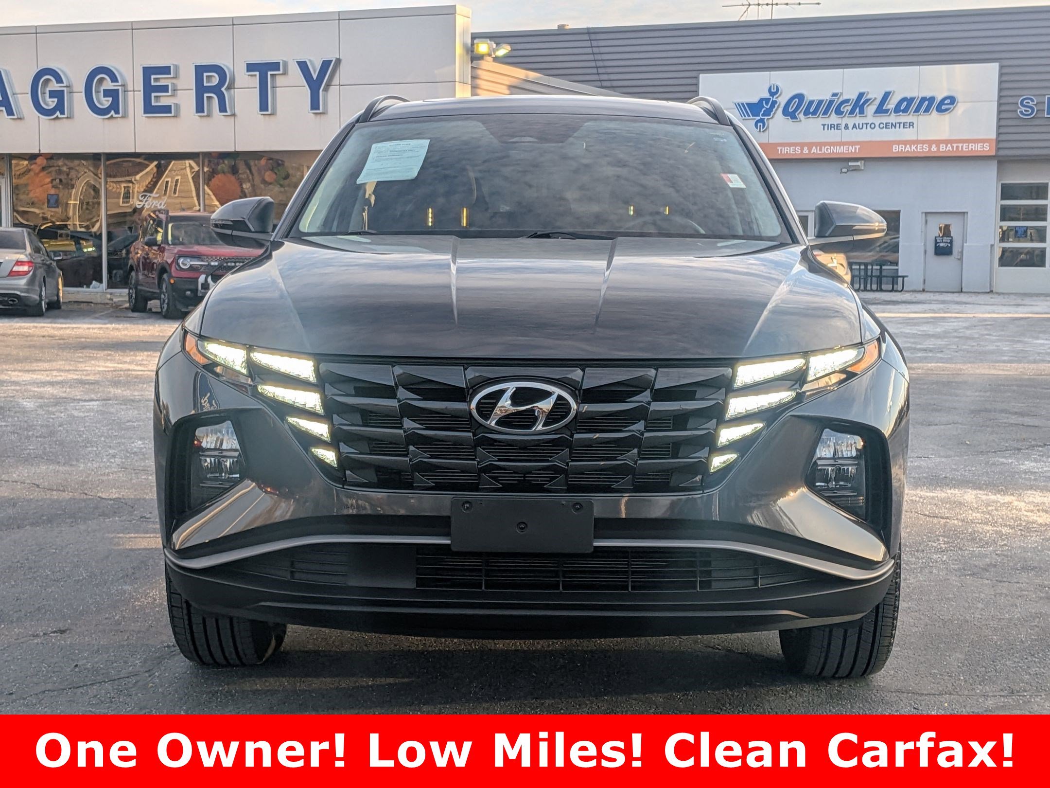 2022 Hyundai Tucson SEL Convenience photo 2