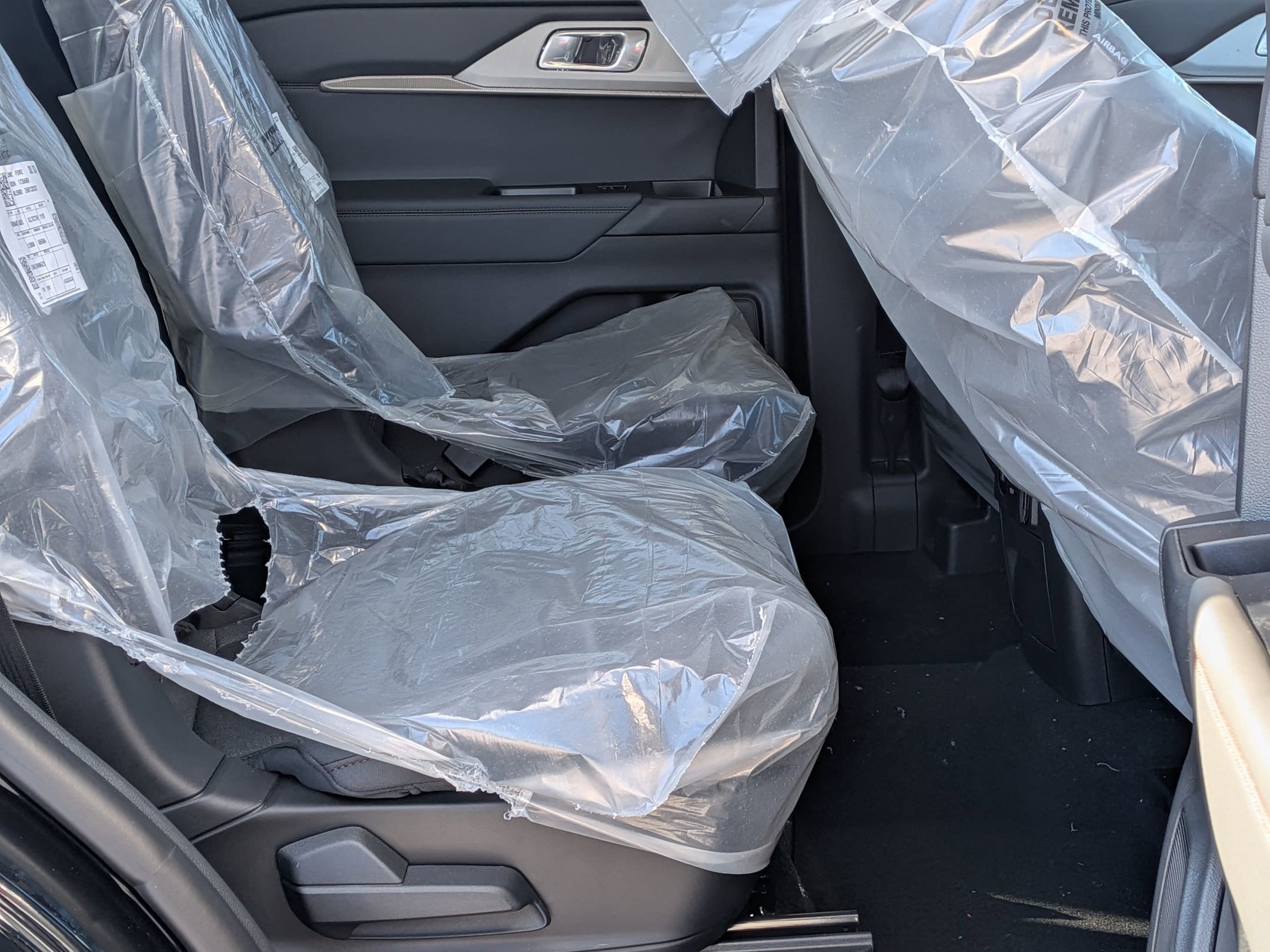 2026 FORD EXPLORER - Image 25