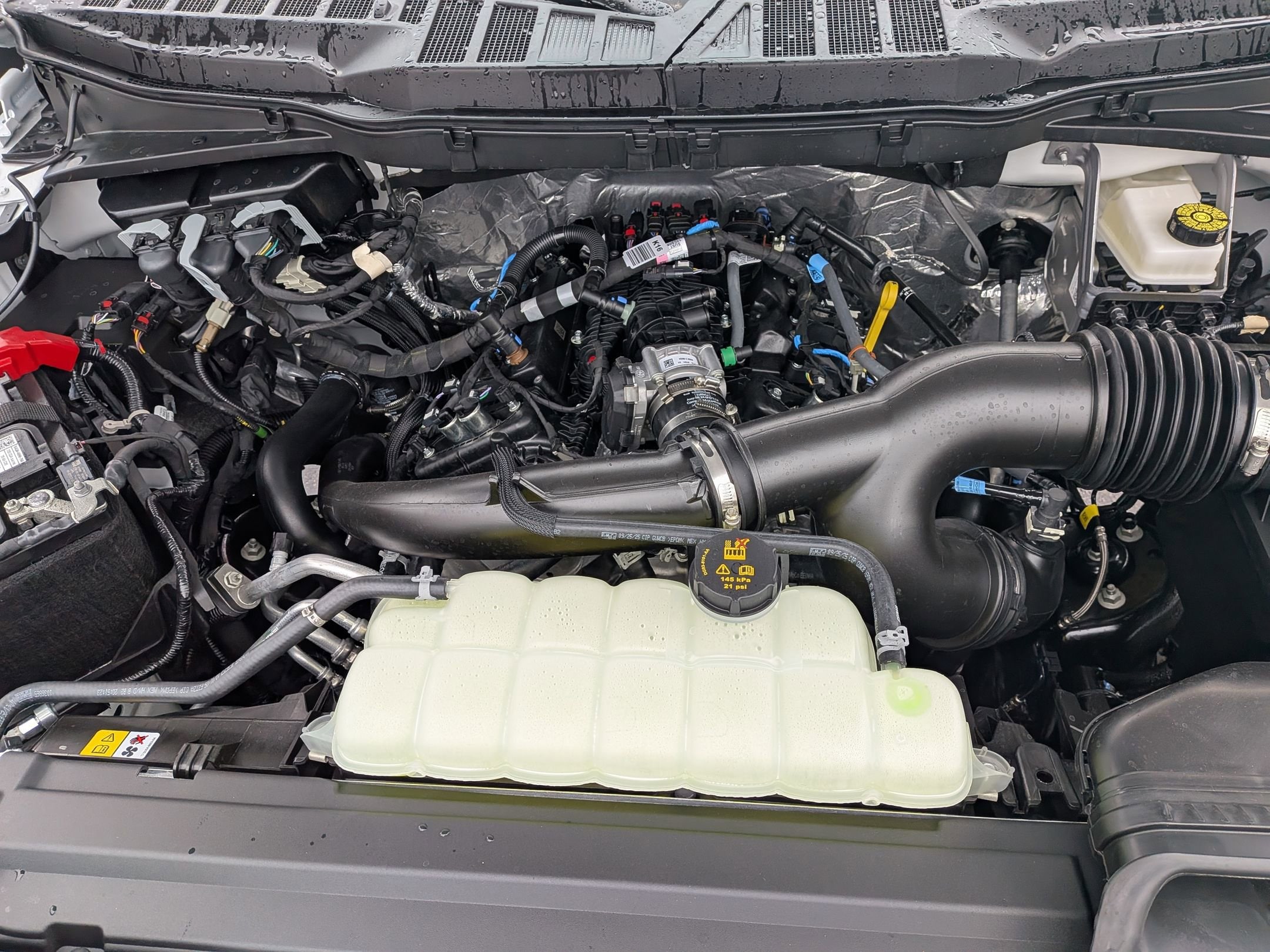 2025 FORD F-150 - Image 23