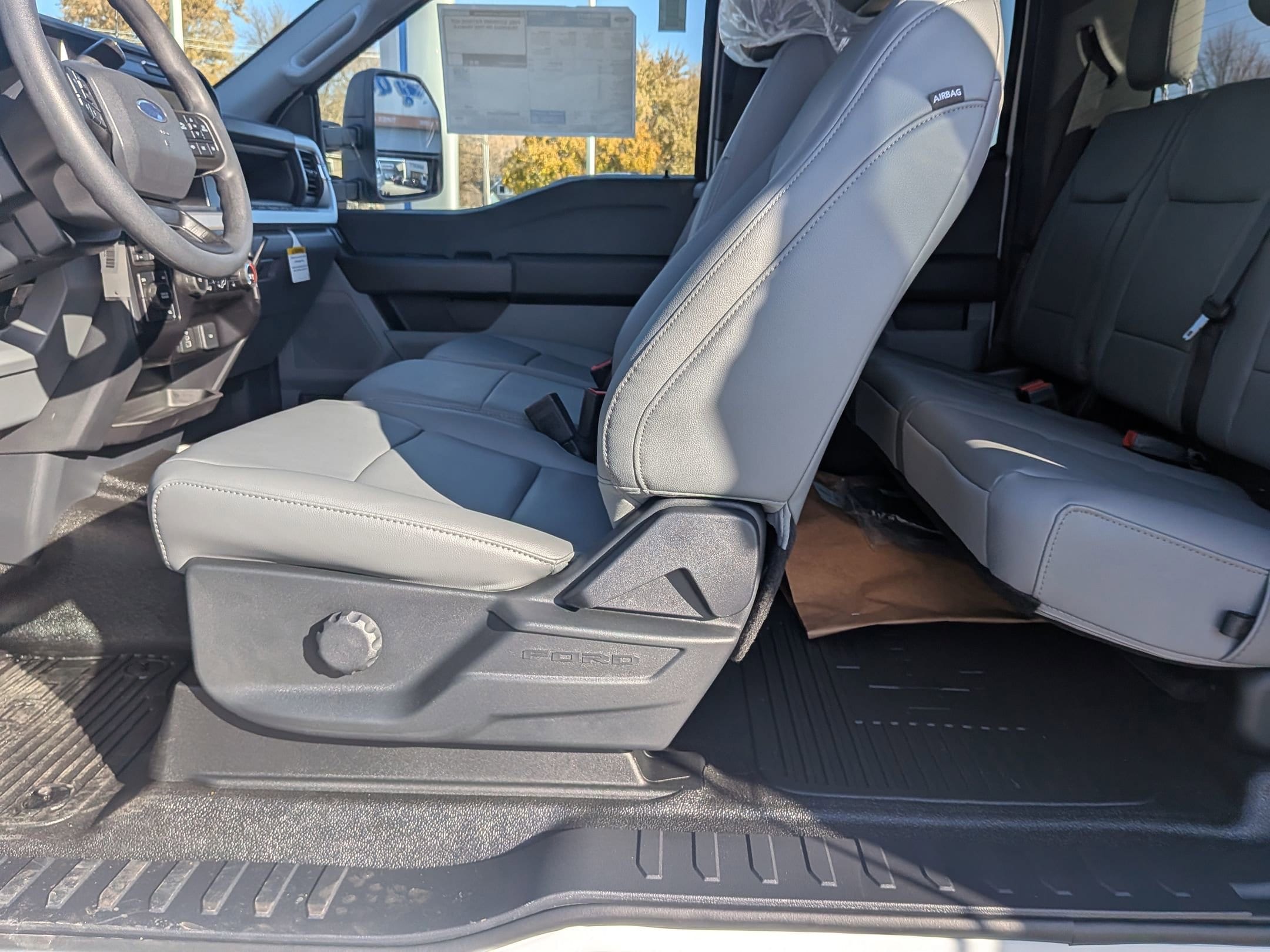 2026 FORD F-450 - Image 20