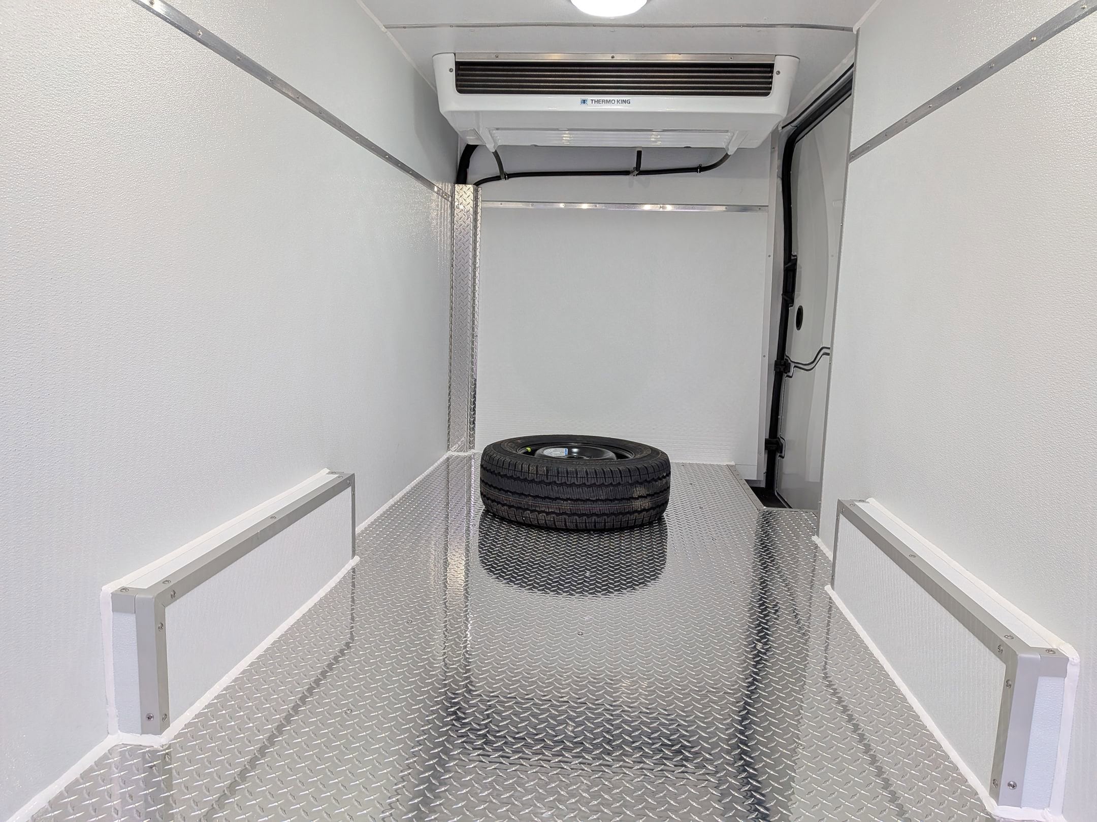 2026 FORD TRANSIT - Image 22