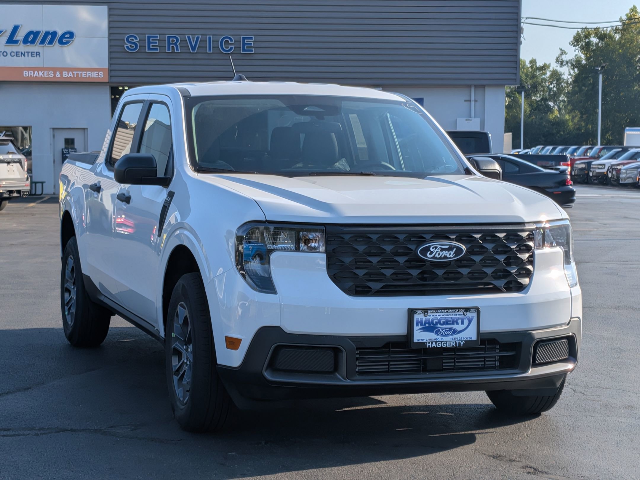 2025 Ford Maverick XLT photo 3