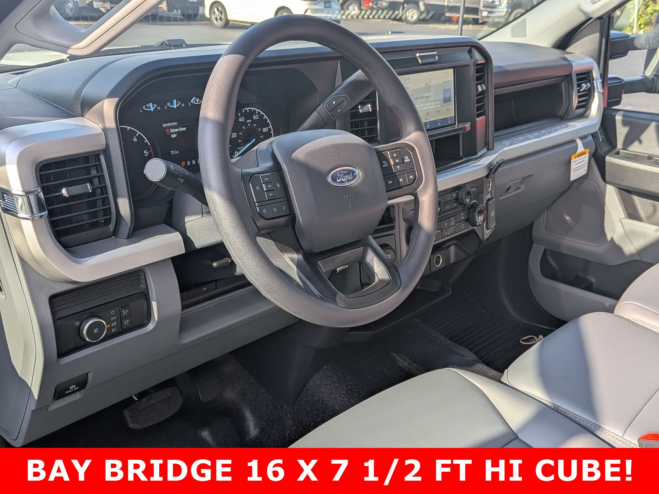 2025 FORD F-450 - Image 12