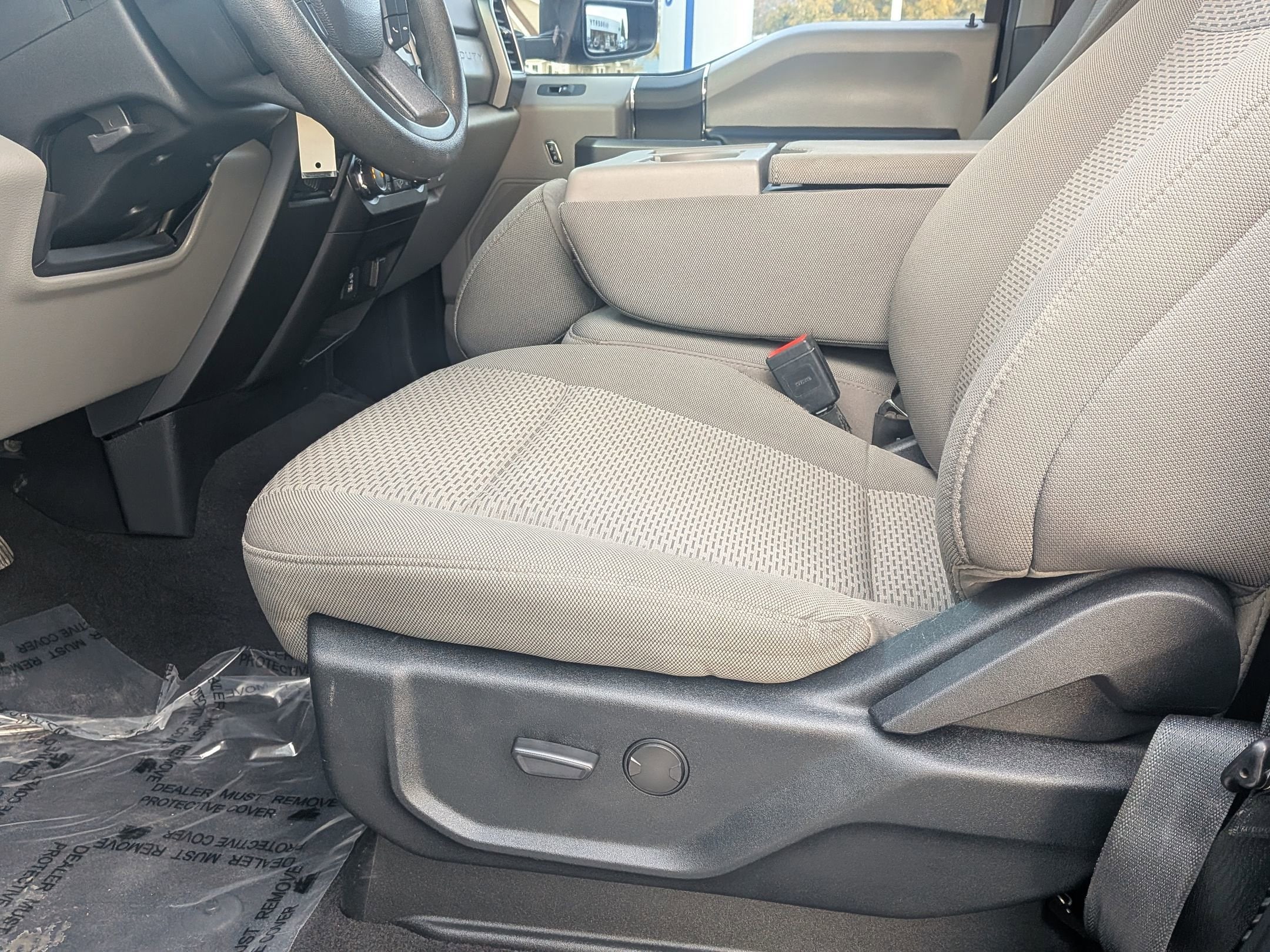 2020 FORD F-450 - Image 11