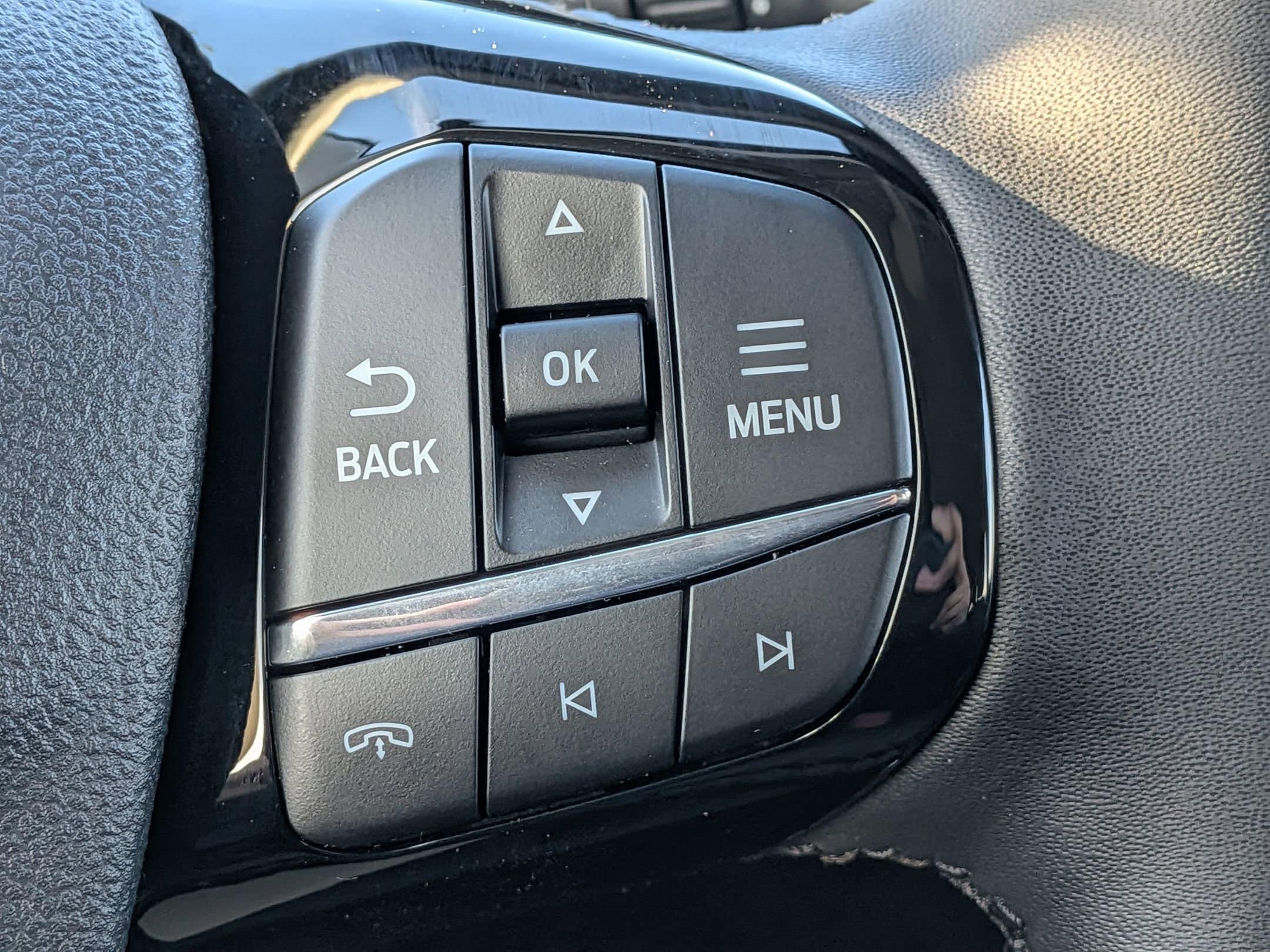 2026 FORD ESCAPE - Image 15