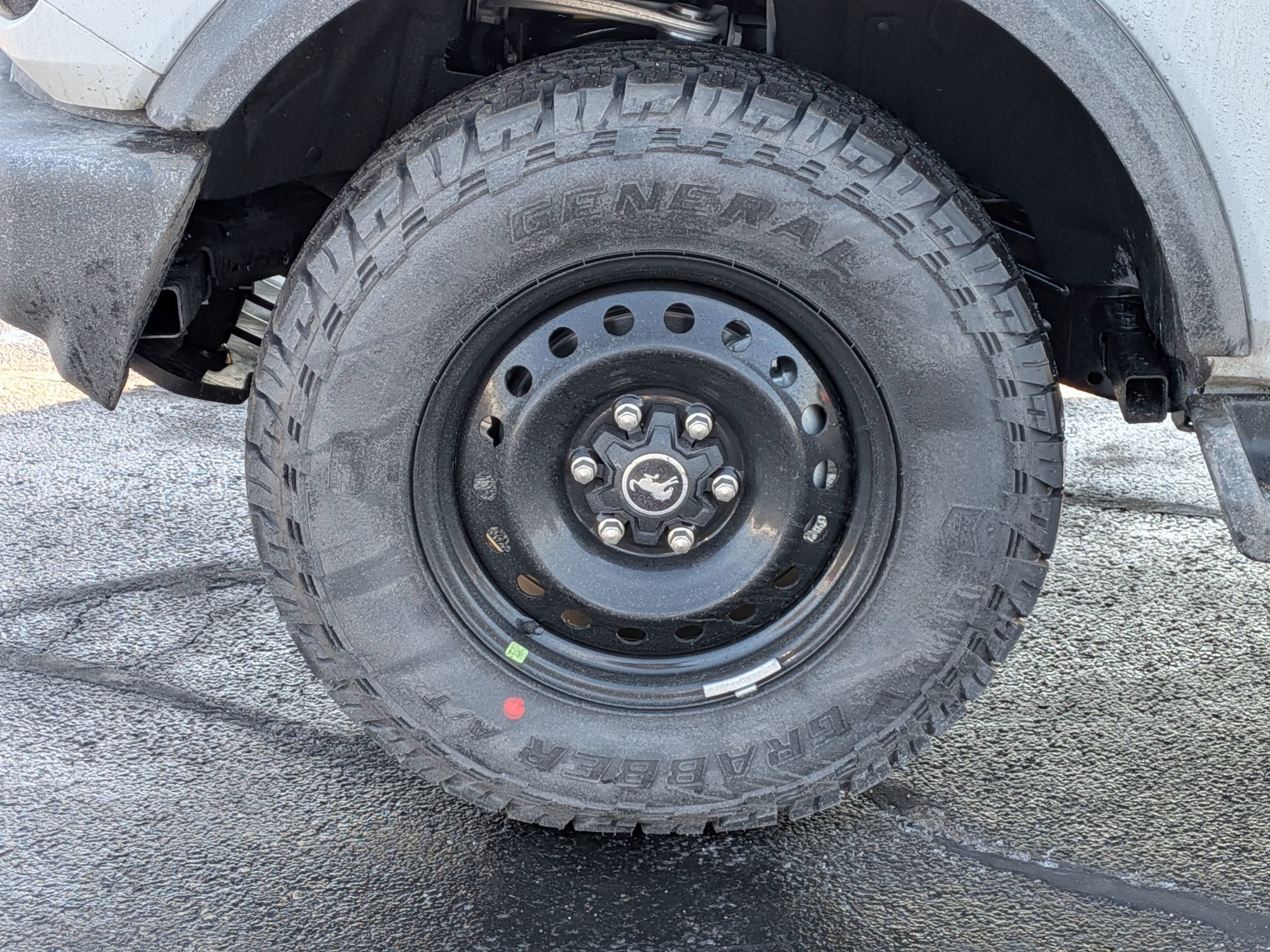 2026 FORD BRONCO - Image 9