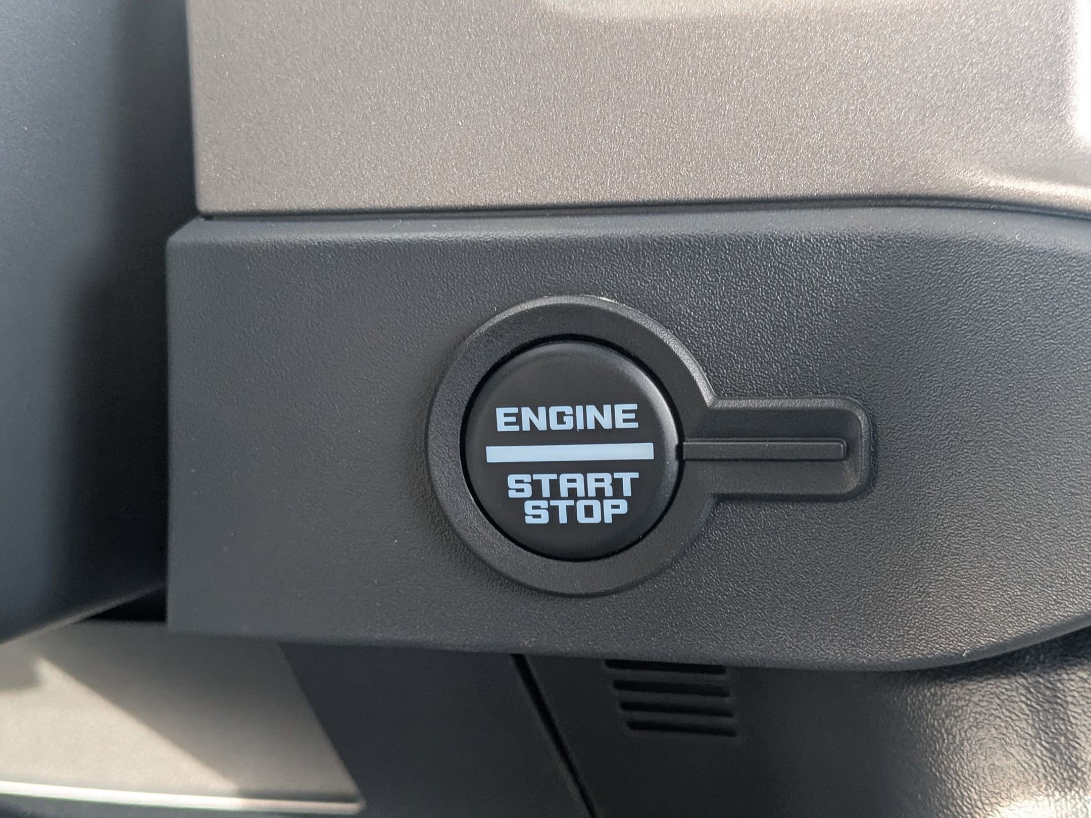 2025 FORD BRONCO - Image 16