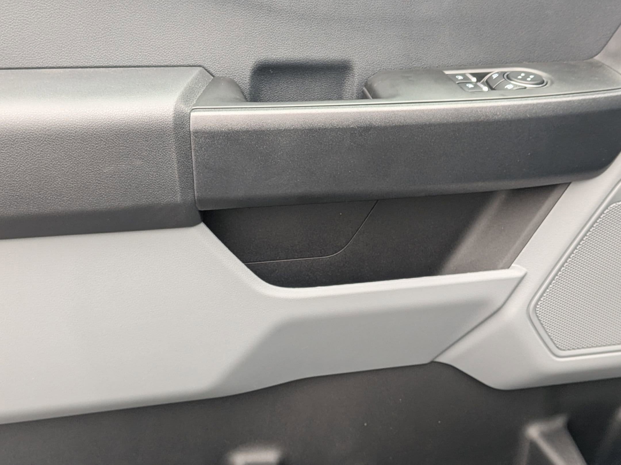 2025 FORD F-350 - Image 12