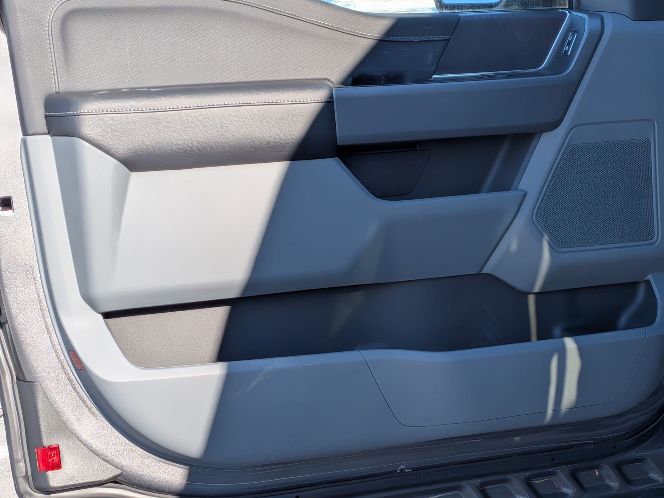 2026 FORD F-150 - Image 12