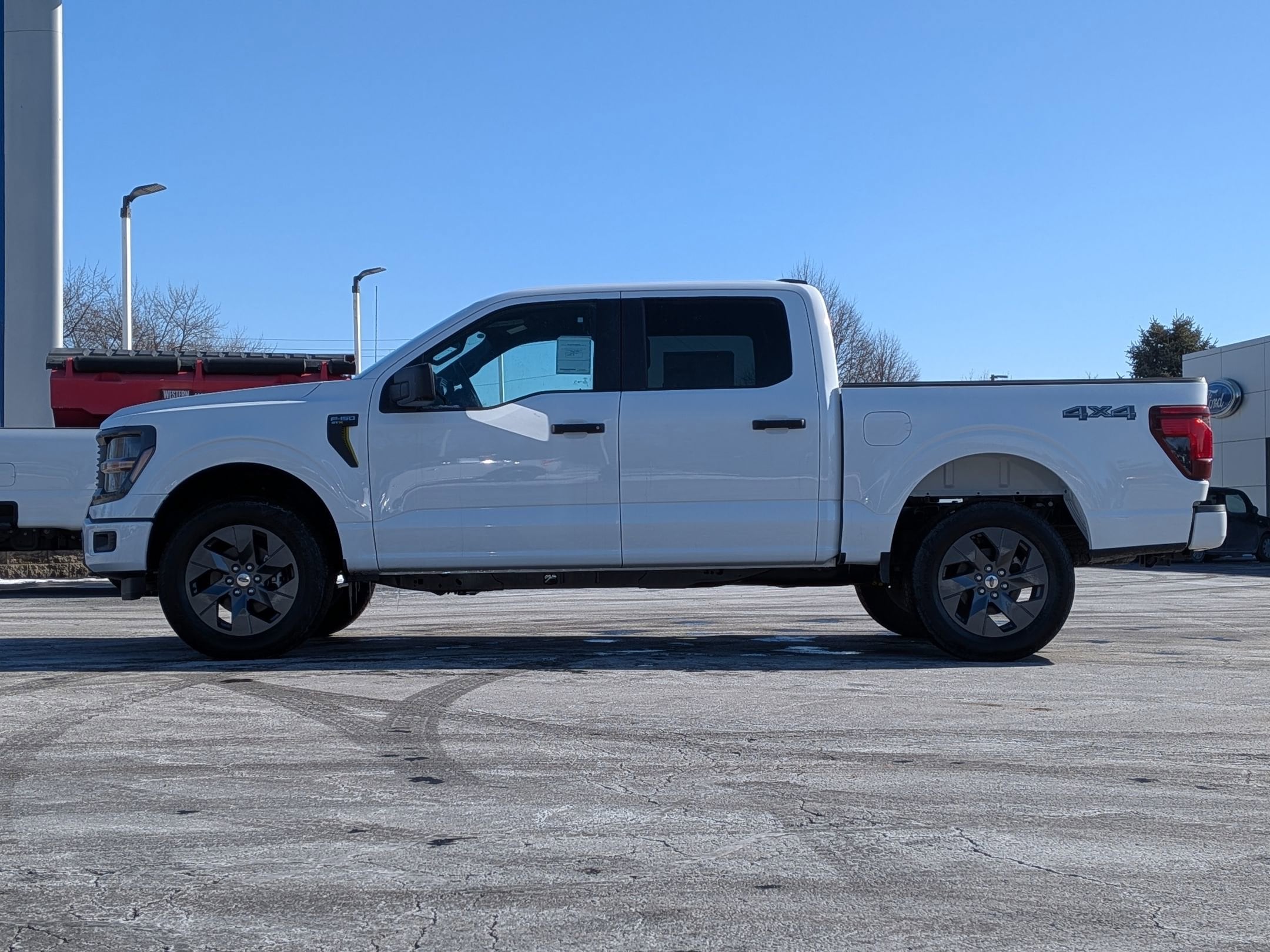 2025 FORD F-150 - Image 8