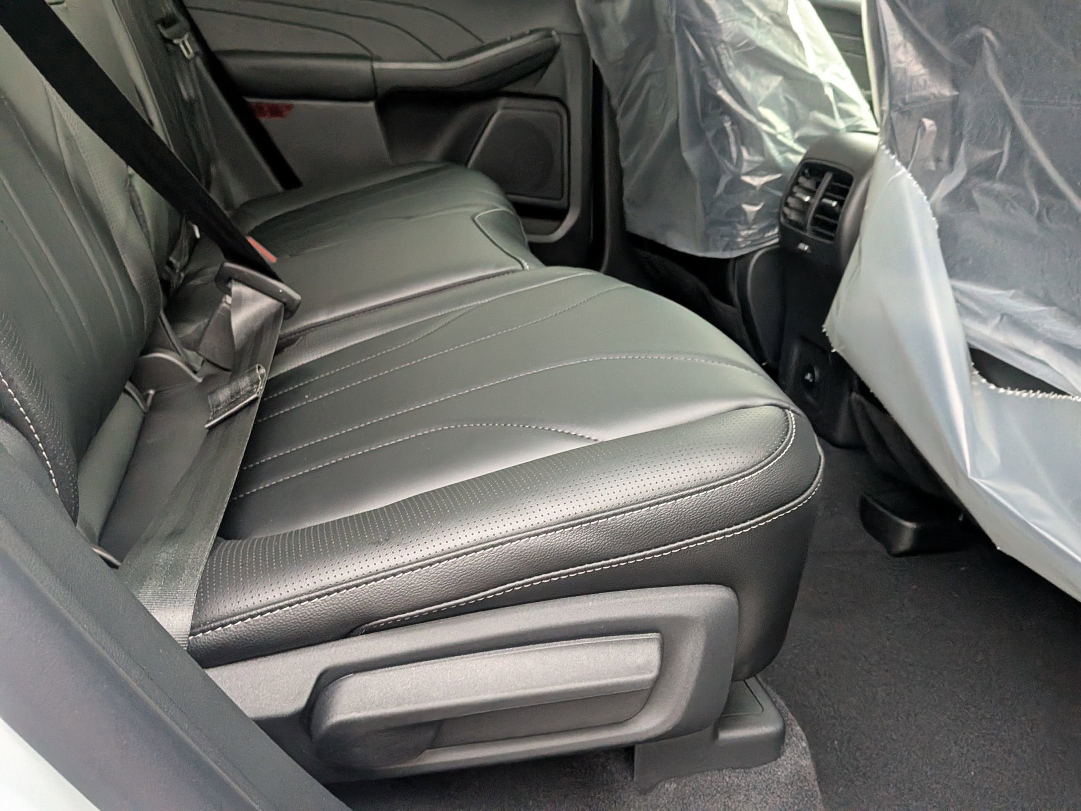 2026 FORD ESCAPE - Image 24