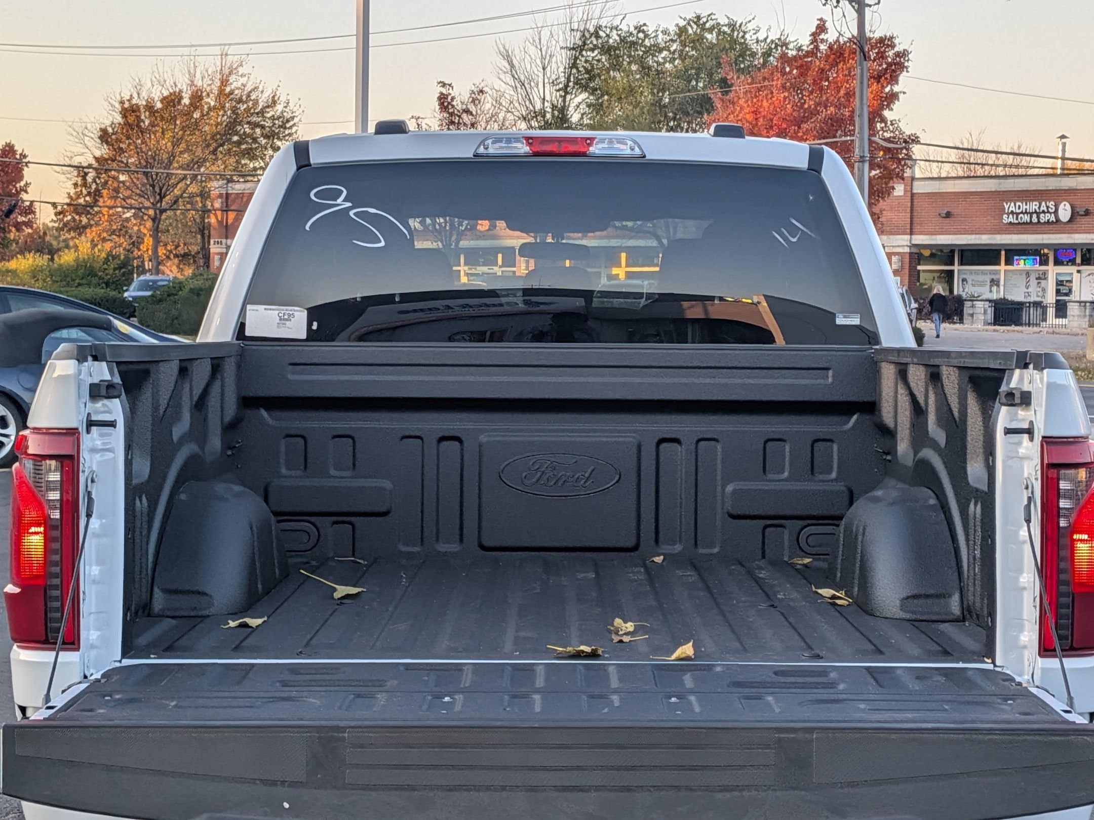 2025 FORD F-150 - Image 25