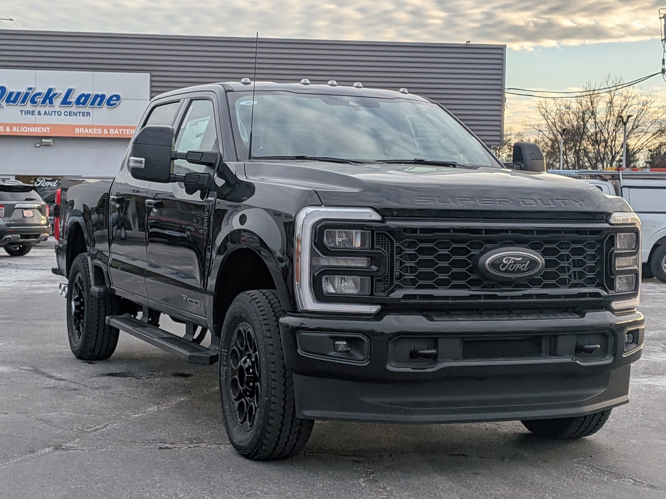 2026 Ford F-250 Lariat photo 3
