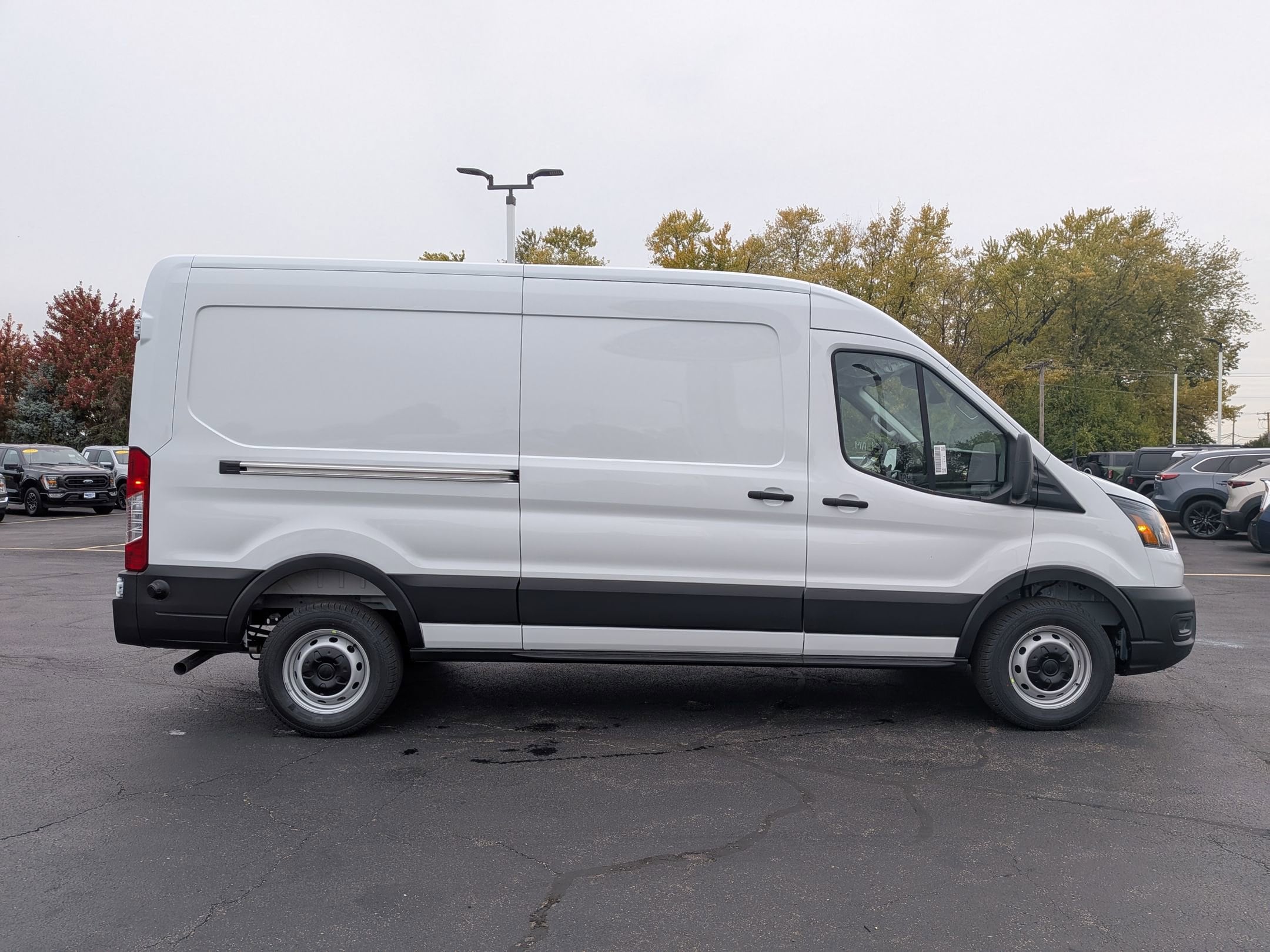 2026 FORD TRANSIT - Image 4