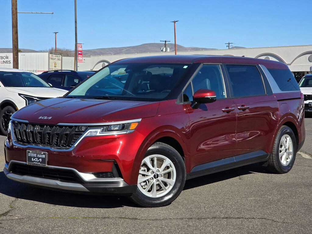 Used 2024 Kia Carnival LX MPV