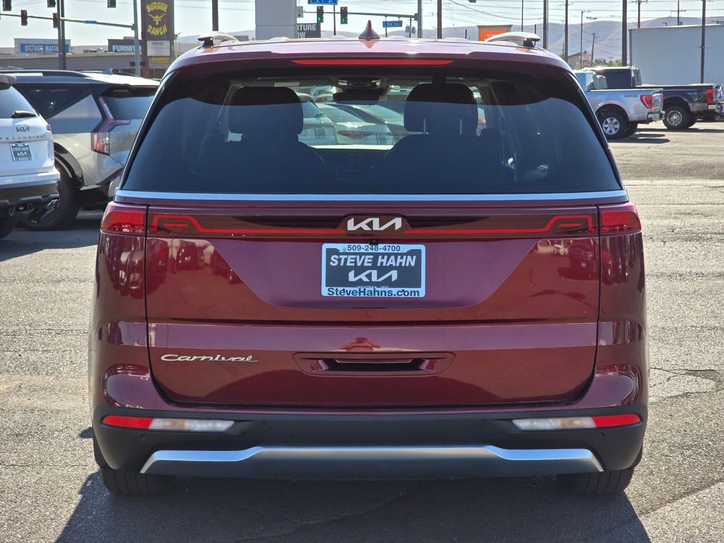 Used 2022 Kia Carnival SX Prestige MPV