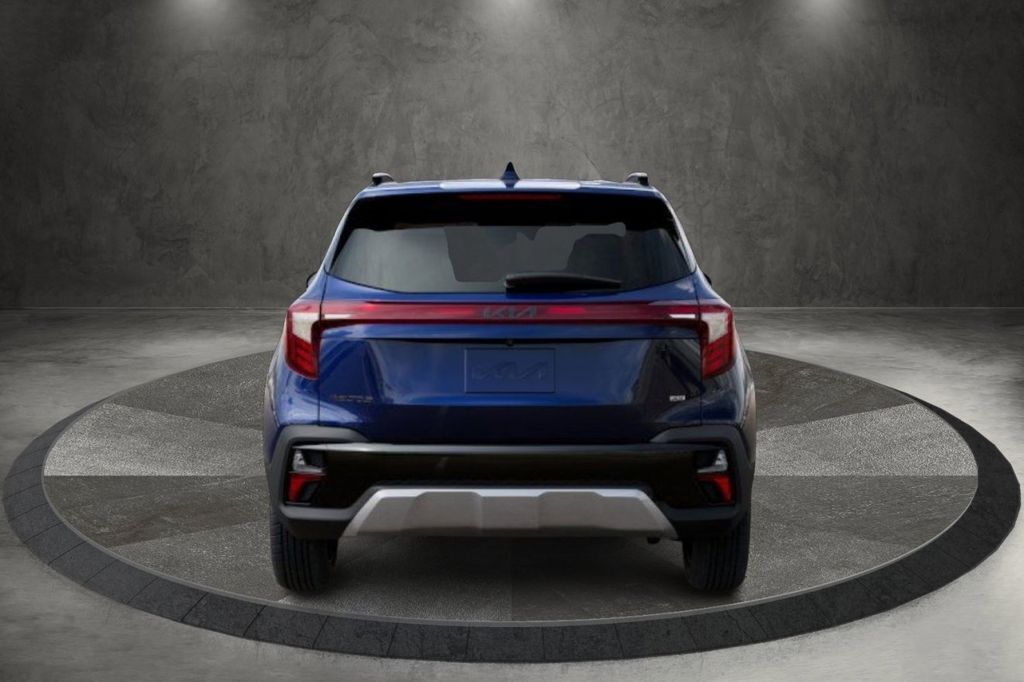 2025 Kia Seltos EX photo 4