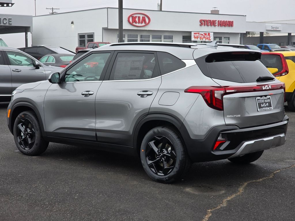 New 2026 Kia Seltos EX SUV