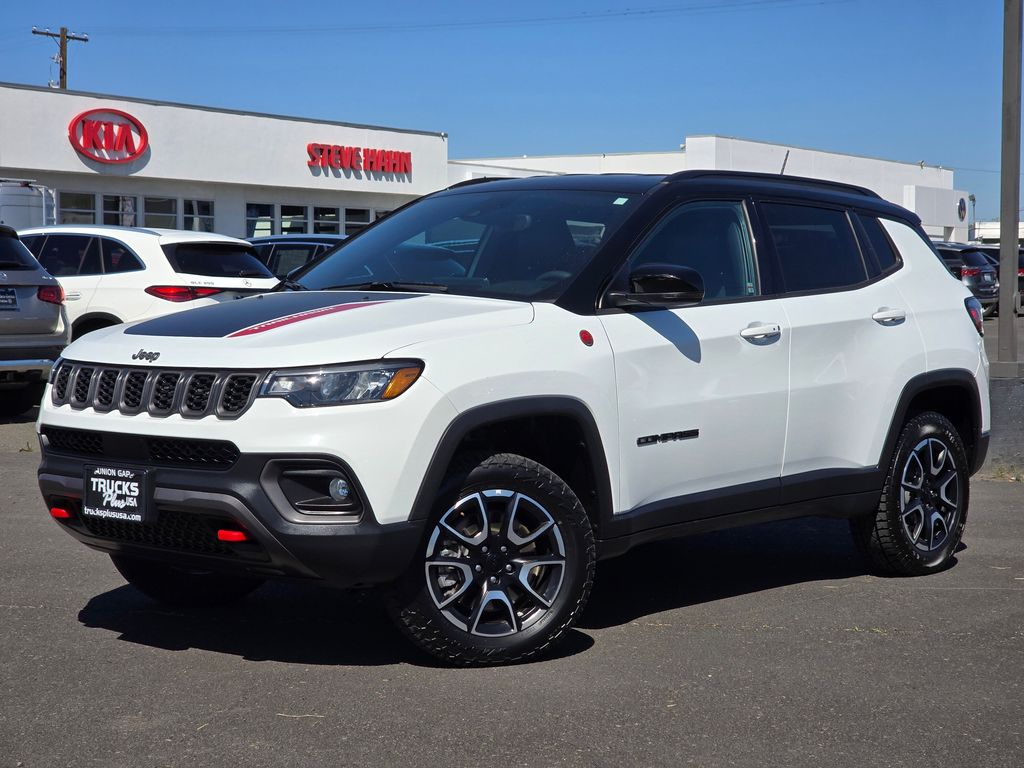 2024 Jeep Compass Trailhawk