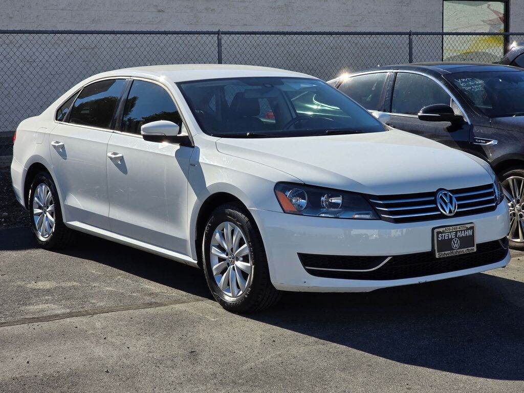 Used 2014 Volkswagen Passat 1.8T Wolfsburg Edition w/PZEV Sedan