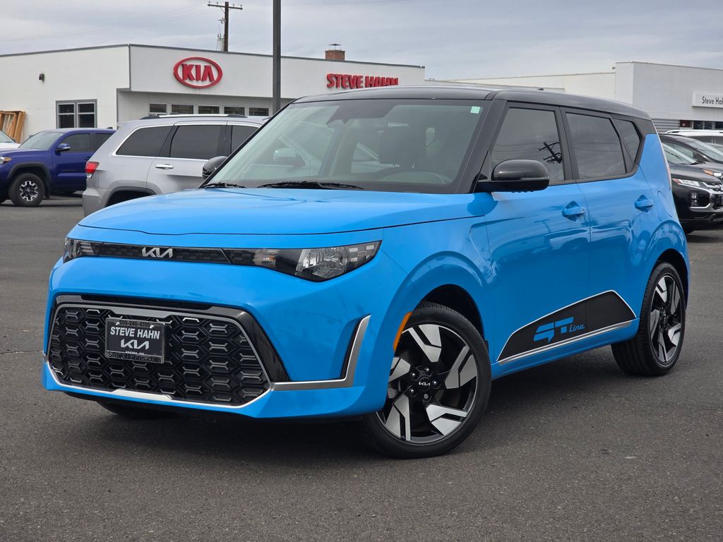 2023 Kia Soul GT-Line's photo
