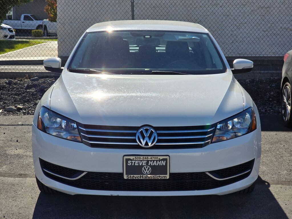 Used 2014 Volkswagen Passat 1.8T Wolfsburg Edition w/PZEV Sedan