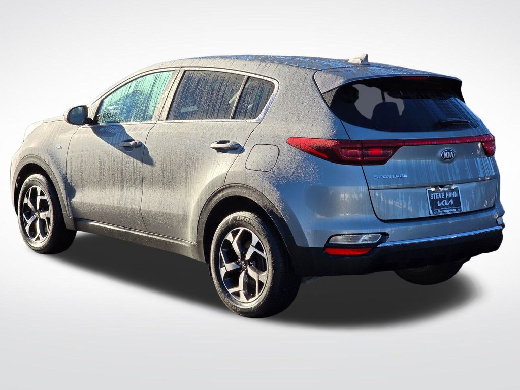 2022 Kia Sportage LX Value Edition photo 3