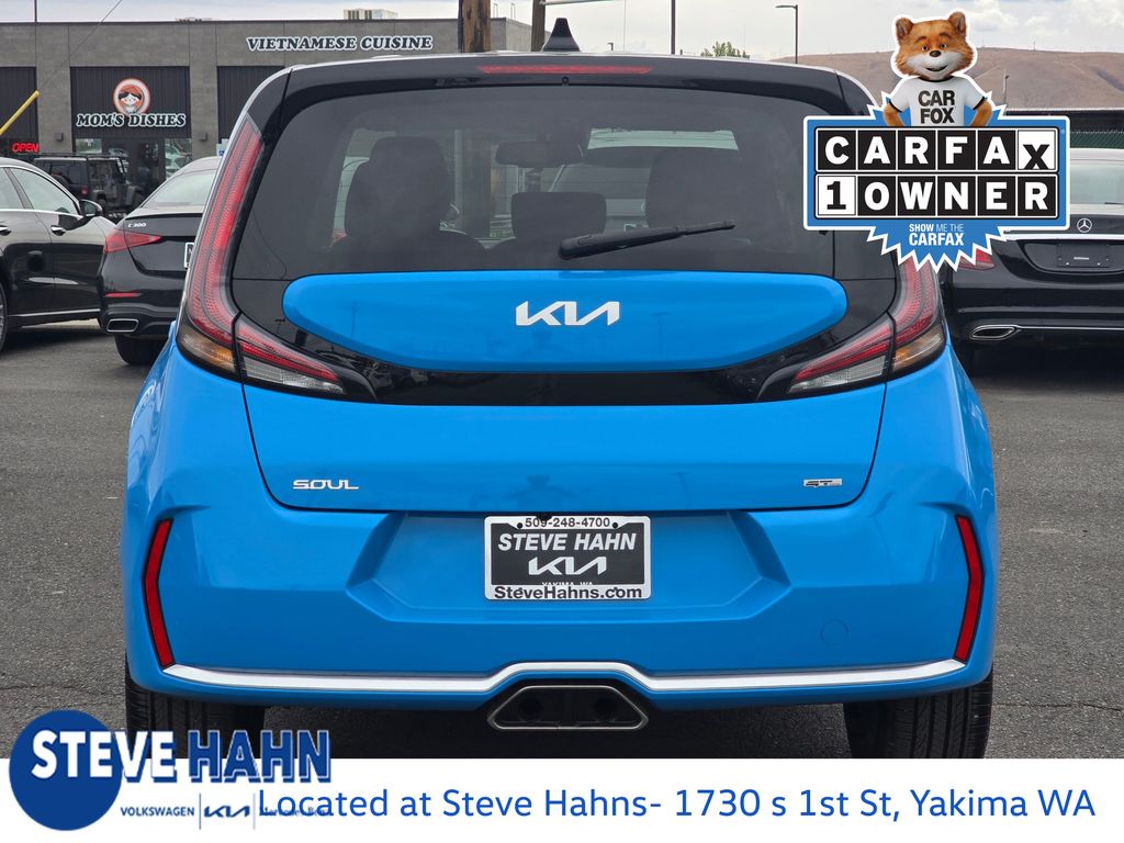 2023 Kia Soul GT-Line photo 4