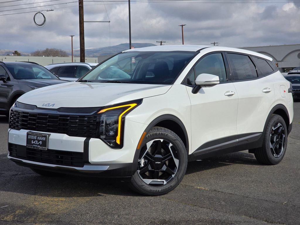 New 2026 Kia Sportage Hybrid S SUV