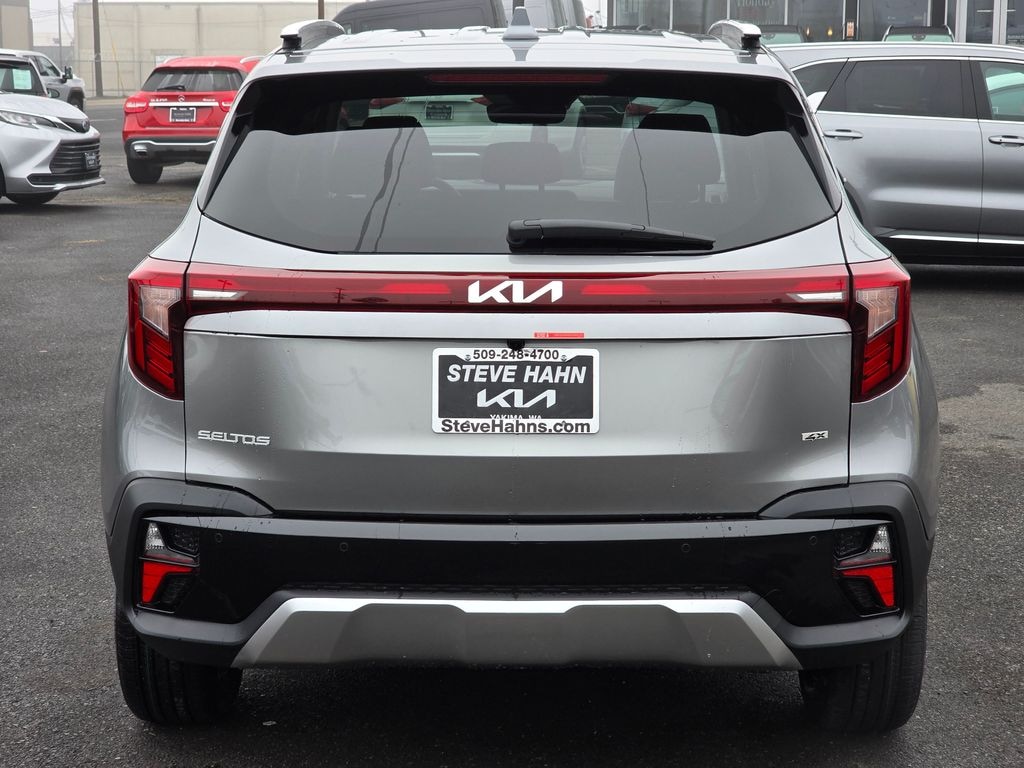 New 2026 Kia Seltos EX SUV