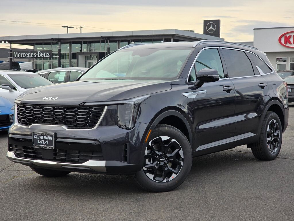 New 2026 Kia Sorento S SUV