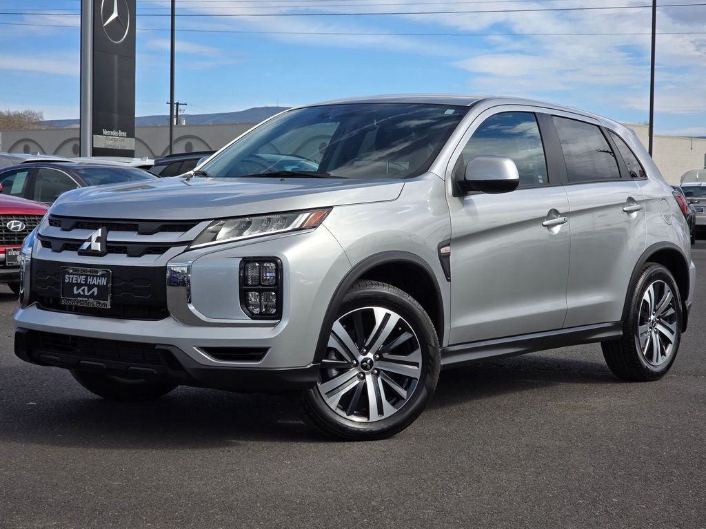 2025 Mitsubishi Outlander Sport ES