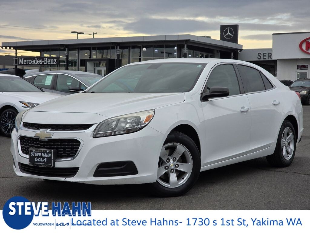 Used 2016 Chevrolet Malibu Limited LS w/1FL Sedan