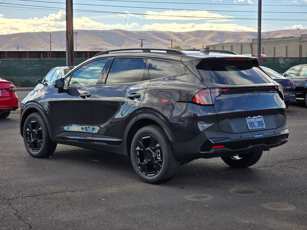 2026 Kia Sportage X-Line photo 3