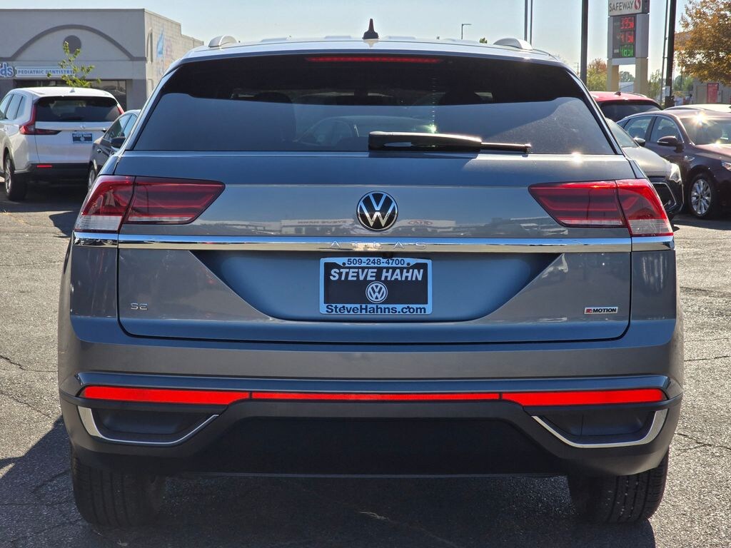 Used 2022 Volkswagen Atlas Cross Sport 2.0T SE SUV