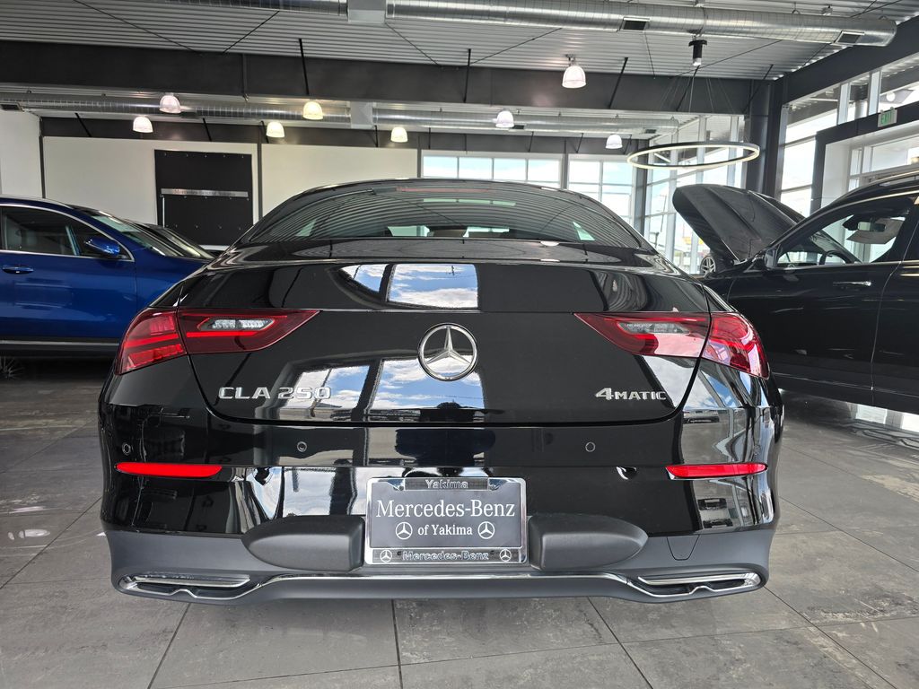 2025 Mercedes Benz CLA 250 4MATIC photo 4