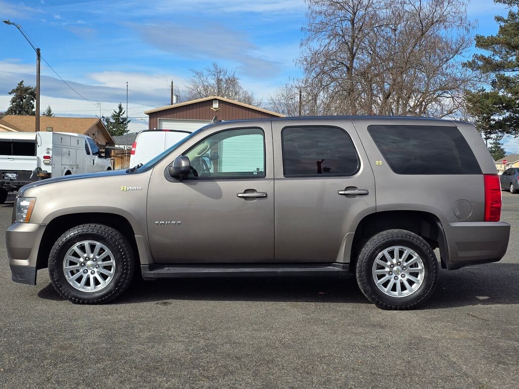 Used 2013 Chevrolet Tahoe Hybrid Sport Utility