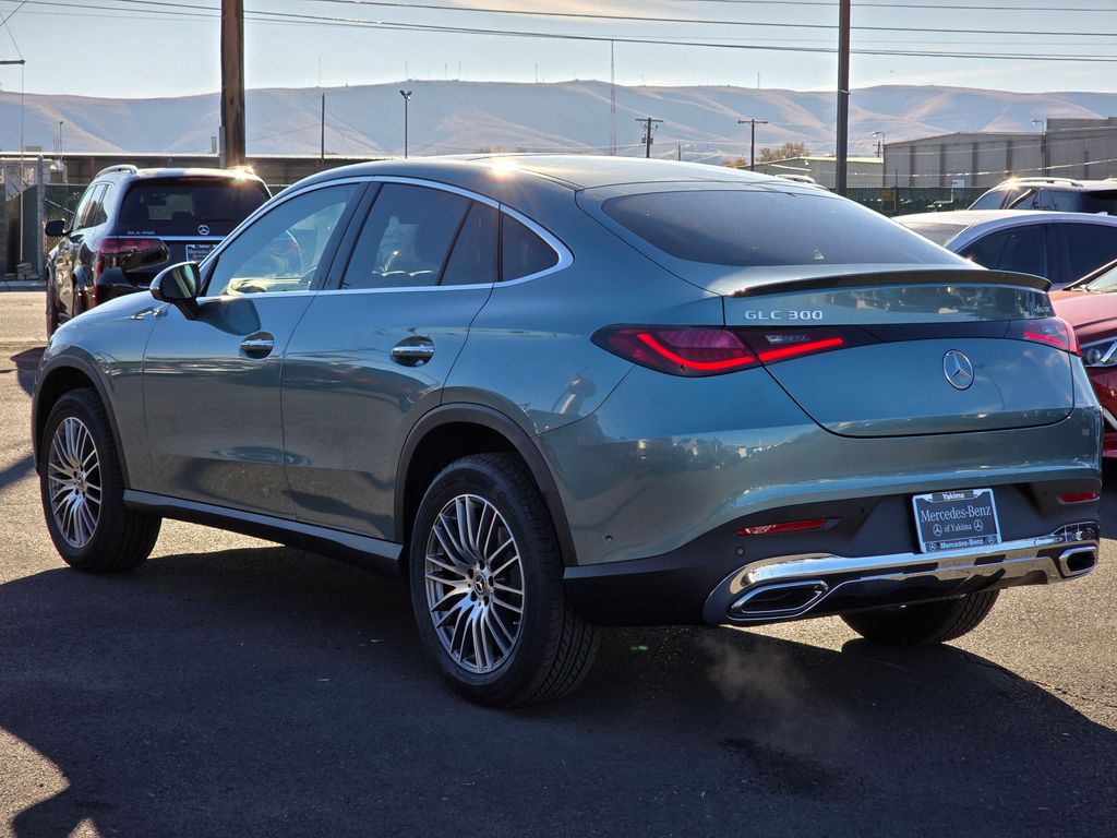 2026 Mercedes Benz GLC 300 4MATIC Coupe photo 3