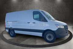 2025 Mercedes-Benz Sprinter 2500 Standard Roof 4-Cyl Diesel Van Cargo Van
