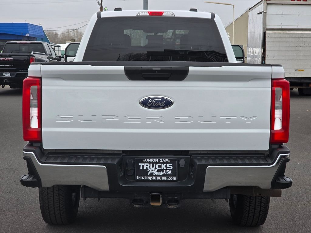 Used 2023 Ford F-350 Truck Crew Cab