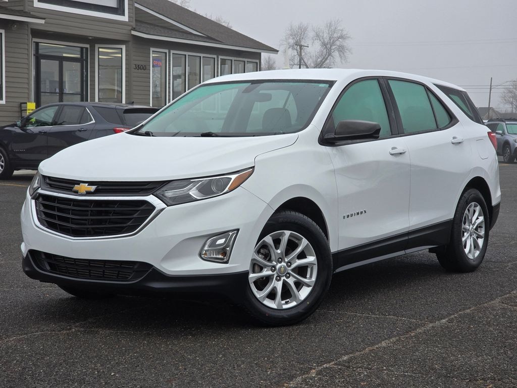 Used 2018 Chevrolet Equinox LS SUV