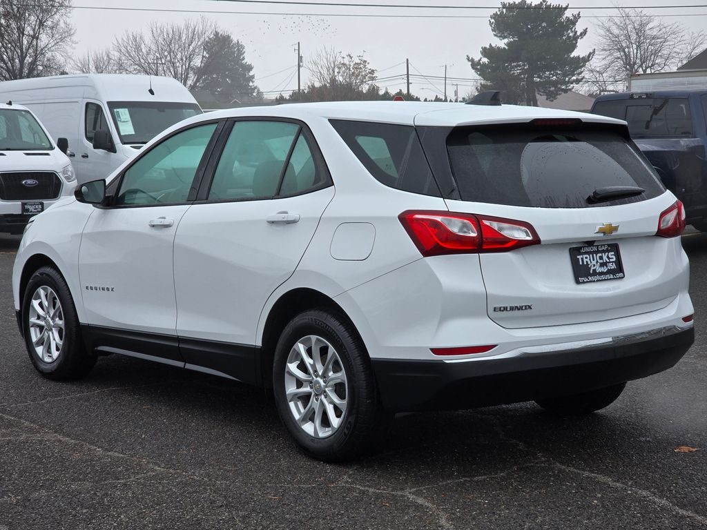 Used 2018 Chevrolet Equinox LS SUV
